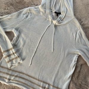 lightweight hooded sweater
